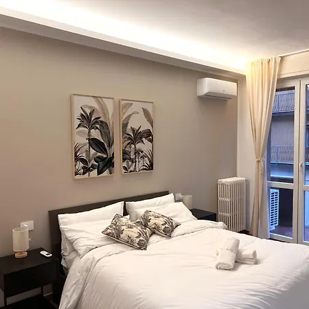 Luxury San Siro Apartment, 5 Min Metro, Balcony & Fast Wifi アパート