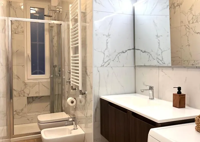 Luxury San Siro Apartment, 5 Min Metro, Balcony & Fast Wifi Mailand